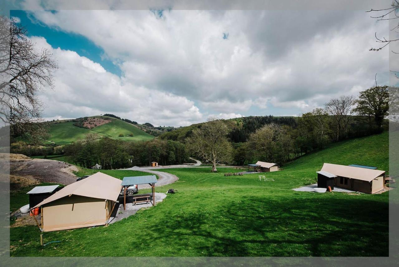 Ty Llewelyn Glamping & Camping Hotel Llanidloes Exterior photo