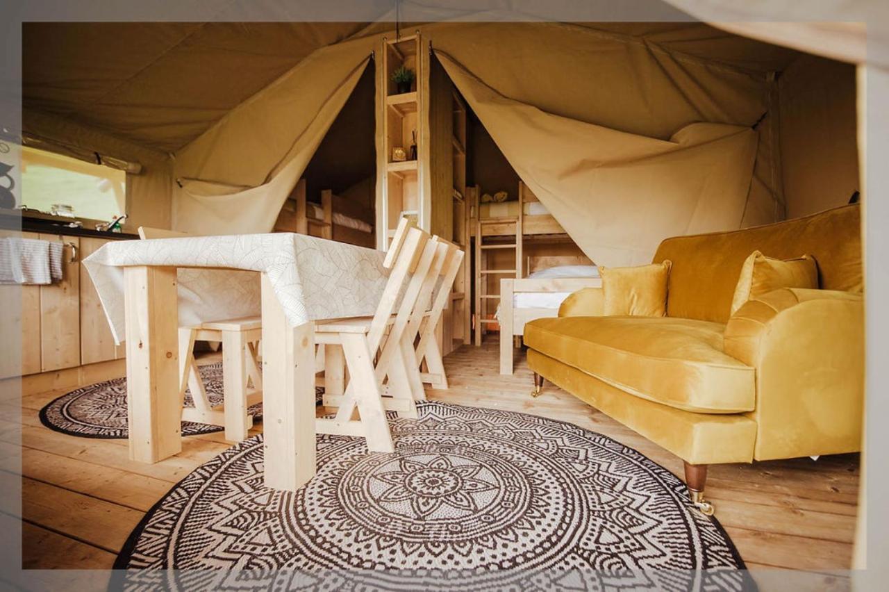 Ty Llewelyn Glamping & Camping Hotel Llanidloes Exterior photo